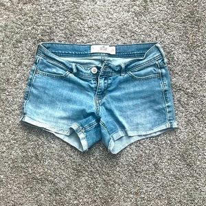 Hollister jeans shorts